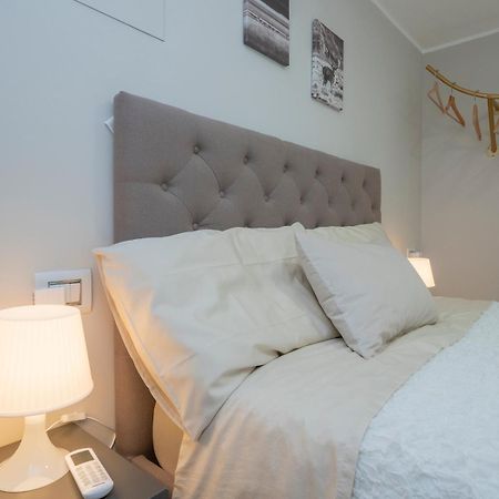 Appartamento Zona Citylife Comodo Per Rho Fiera Milano Exterior foto